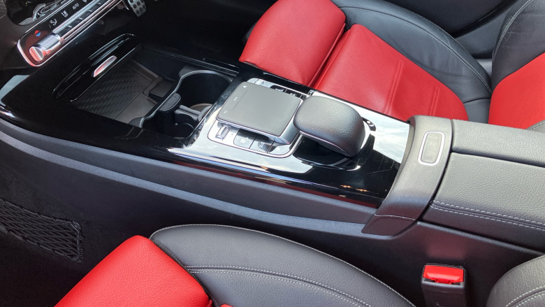 Mercedes-Benz CLA 220 AMG Line Premium Plus 4Matic 4dr Tip Auto Petrol Saloon